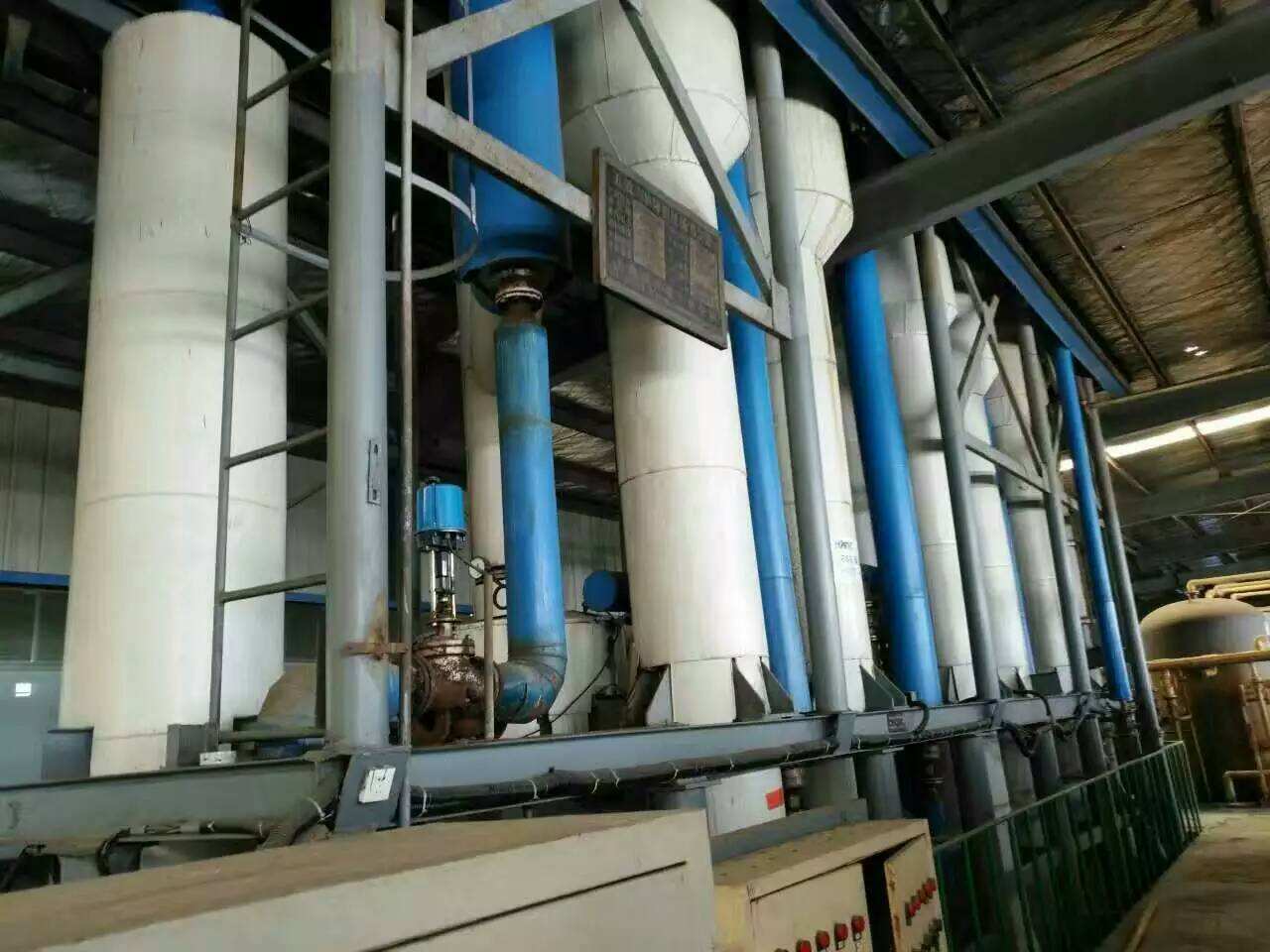 低溫蒸發(fā)器選購時應(yīng)考慮的四點因素: 低溫蒸發(fā)器選購時應(yīng)考慮的四點因素: